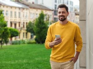 Camicia sopra la discount felpa